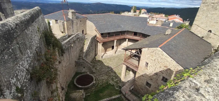 Castillo de Castro Caldelas